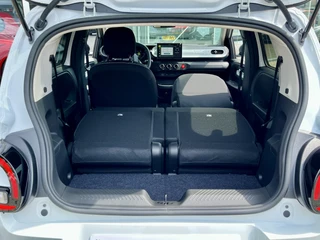 Renault Twingo Urban Range 80pk Techno 27.5 kWh  | 18inch velgen | V2G | Navigatie | Climate Control | Keyless | Achteruitrijcamera | Adaptive Cruise Control (ACC) | Apple CarPlay/Android Auto / 16