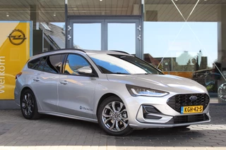 Ford Focus Wagon 1.0 EcoBoost Hybrid ST Line X | BLIS | Head-Up | Trekhaak | Adaptieve cruise