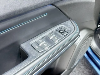 Lynk en Co 01 1.5 PHEV MY22 – Scandinavisch strak, vol karakter / 32