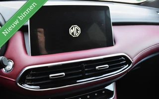 MG EHS 1.5 TGDI Luxury Plug In Hybrid PANORAMADAK/LEDER/DODE HOEK DET./VOL!/ETC.! / 15