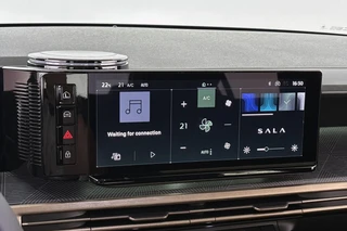 Lancia Ypsilon 1.2 Turbo Hybrid LX / 12