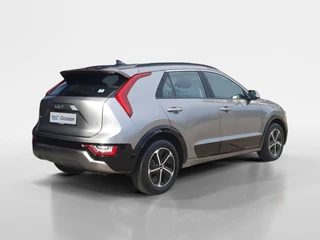 Kia Niro 1.6 GDi Hybrid DynamicLine Edition | Dodehoek detectie | Elektrisch bedienbare best. stoel | Navigatie | Adaptieve cruise control | Apple Carplay / Android Auto | Verbruik 1 op 20! / 6