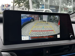 Toyota Prius 2.0 Plug-in Executive Skyview APPLE/ANDORID PANO AD-CRUISE STOELVERWARMING CLIMA NAVI PARK-SENSOREN / 23