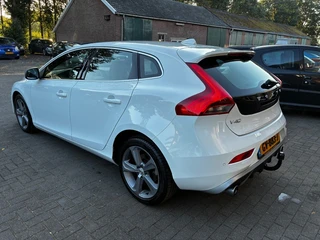 Volvo V40 2.0 T3 153PK! R-DESIGN / 10