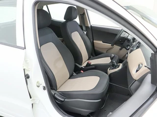 Hyundai i10 1.0i i-Motion / 17