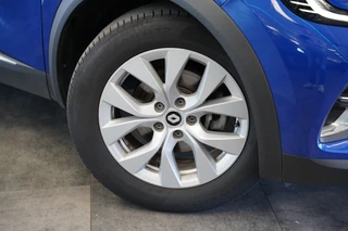 Renault Captur 1.6 E-Tech Hybrid 145 Intens  Full-led Navigatie Trekhaak / 4
