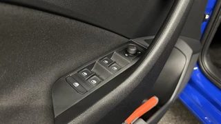 Skoda Scala 1.0 TSI Sport Business LM CRUISE CARPLAY ECC. / 26