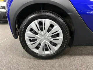 Toyota Aygo X 1.0 VVT-i MT Play/ NL auto/ Eerste eigenaar/ BTW auto/ Achteruitrijcamera / 35