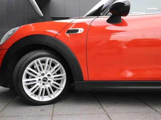 MINI 5-Deurs 1.5 Cooper Chili | AUT. | PANO-DAK | STOELVERW. | PDC | CRUISE | NAVI | APPLE CARPLAY | / 16
