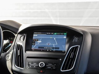 Ford Focus Wagon 1.0 Titanium Edition Xenon | Keyless | Navi | Camera | Stoel+stuurverwarming | Cruise control | PDC v+a / 13