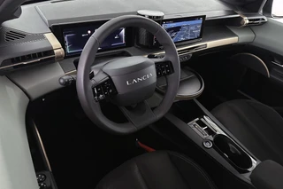 Lancia Ypsilon 1.2 Turbo Hybrid 110pk / 6