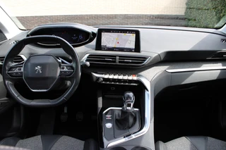 Peugeot 3008 1.2 PureTech Première  | Panoramadak | Camera | Trekhaak | Elekt. achterklep | Navigatie / 6
