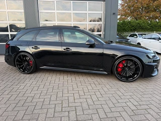 Audi A4 Avant 2.9 TFSI RS 4 quattro / Pano / Keramisch / ABT / Top View / Head-Up / Milltek / 9