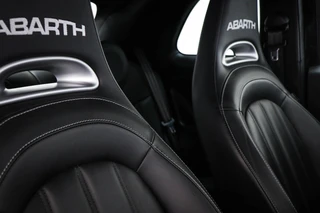 Fiat 500 C 1.4 T-Jet Abarth Competizione | BEATS | CLIMA | LEDER / 13