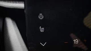 Polestar 2 Long Range Single Motor 78 kWh // 96% SoH | Pilot Pack | Plus Pack | Panoramadak | Trekhaak | Harman Kardon | 360 camera | Memory / 25
