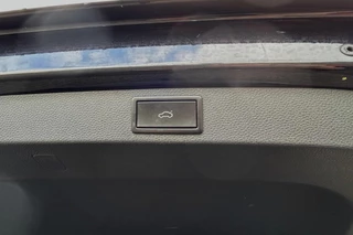 Skoda Karoq 1.5 TSI 150pk Style | TREKHAAK | PANO| CAMERA | ADAPTIVE | / 31