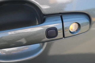 Toyota Aygo X LIMITED JBL-AUDIO STOELVERWARMING KEYLESS PARK-SENSOREN 18"LMV APPLE/ANDROID LED CLIMA CAMERA AD-CRUISE NL-AUTO / 15