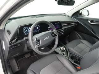 Kia Niro 1.6 GDi PHEV DynamicLine  - Navigatie - Cruise Control - Climate Control - Apple CarPlay/Android Auto - Fabrieksgarantie tot 06-2032 / 18