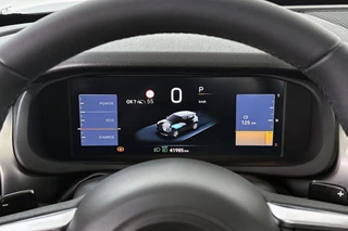 Jeep Avenger 1.2 e-Hybrid Altitude Achteruitrijcamera Apple CarPlay 17" / 10