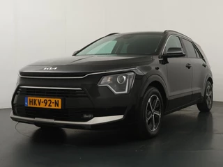 Kia Niro 1.6 GDi Hybrid DynamicLine  - Navigatie - Achteruitrijcamera - Apple & Android Carplay - Climate Control - -Fabrieksgarantie tot 04-2032 / 2