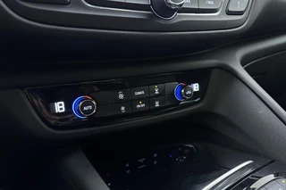 Opel Insignia Grand Sport 1.5 Turbo Business Executive | Climate Control | Camera achter | OPC Line pakket | AGR stoelen | Stoel- en stuurverwarming | Keyless Entry & Start | Navigatie / 26
