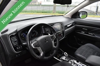 Mitsubishi Outlander 2.4 PHEV Plug in CAMERA/ANDROID CARPLAY/PDC/HALF LEDER/ETC.! / 6