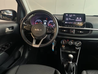 Kia Picanto 1.0 DPi DynamicLine uit 2023  Rijklaar + Fabrieksgarantie tot 02-2030 “Sinds 1970 | 5.000+ reviews | Score 9,5 | Service zoals ’t hoort” Henk Jongen Auto's in Helmond,  al 50 jaar service zoals 't hoort! / 16