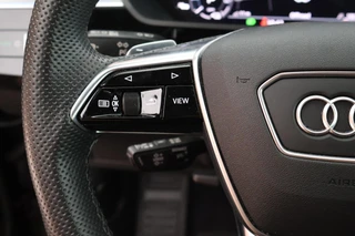 Audi e-tron 55 408pk quattro S edition 95 kWh SOH 94% HUD Elec stoelen Memory Camera ACC S-Line / 19