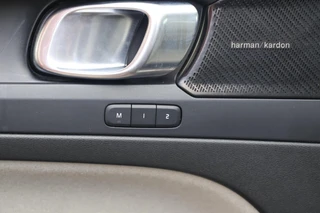Volvo XC40 T5 Recharge Ultimate Dark | Stoelverwarming | 360° Camera | Pilot Assist | BLIS | H/K  | Leder  |  Keyless / 30