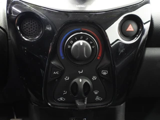 Citroen C1 1.0 VTi Feel Comfort AIRCO/BLUETOOTH! / 7