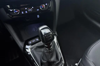 Opel Corsa 1.2 Turbo Ultimate | 100PK | Automaat | LED Matrix verlichting | Climate Control | Apple Carplay & Android Auto | Camera achter | Alcantara bekleding / 23