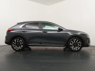 Kia XCeed 1.5 T-GDi DynamicPlusLine 160pk  Airco - Apple Carplay/Android Auto - Cruise Control - Verwarmde Voorstoelen - Dodehoekdetectie Fabrieksgarantie tot 03-2031 / 10