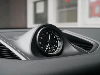 Porsche Macan 2.0 FACELIFT| PANO| TREKHAAK| 21LM| Sport Chrono / 20