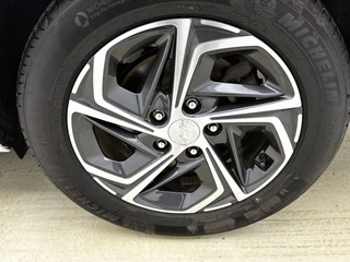 Hyundai I30 Wagon 1.0 T-GDi MHEV Comfort | Cruise control | Stoel/stuurverwarming | Camera / 10