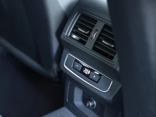 Audi Q5 55 TFSI e quattro 367PK S-edition | SOH 97% | Panoramadak / 21