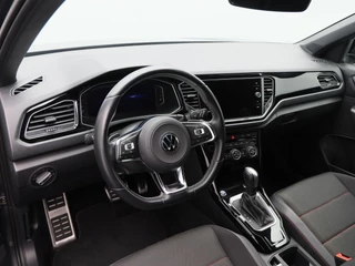 Volkswagen T-Roc 1.5 TSi 150 Pk Automaat Sport Business R-Line | Black Style | Camera | Stoelverwarming | Adaptive Cruise | Navigatie | CarPlay | Climatronic | 18 Inch | 89.335 Km !! / 4