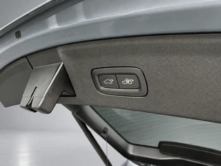 Polestar 2 Long Range Dual Motor 78 kWh  | 1e eigenaar | dealer onderh. | panoramadak | trekhaak | stoelverw. | BTW auto / 25