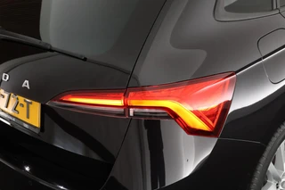 Škoda Scala 1.0 TSI 110pk H6 Sport Business / 36