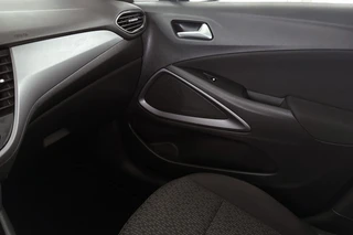 Opel Crossland X 1.2 Turbo Edition / 33