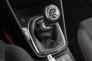 Ford Fiesta 1.0 EcoBoost Active First Edition Navi Clima Apple Carplay Adaptive Cruise / 25