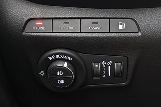 Jeep Compass 4xe 240 Plug-in Hybrid Electric S Winterpakket 360 Camera Memory Keyless / 30