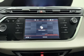 Citroen C4 SpaceTourer 1.2T Business | 130PK | Automaat | Elektrische achterklep | Climate Control | Navigatie | Cruise Control | Camera achter | Stoelen voor met massagefunctie | Slechts 44.336 km! / 29