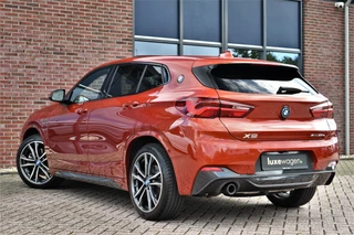 BMW X2 xDrive25e M-Sport  | Pano | HUD | Sunset orange | 19 inch | Camera / 21