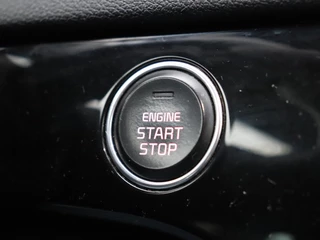 Kia Sportage 1.6 T-GDI Black Edition | LEDER | NAVI | TREKHAAK | STOELVERW | APLE CARPLAY | KEYLESS / 37