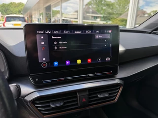 CUPRA Leon 1.4 e-Hybrid VZ Business 245PK LED Navi ACC Carplay / 43