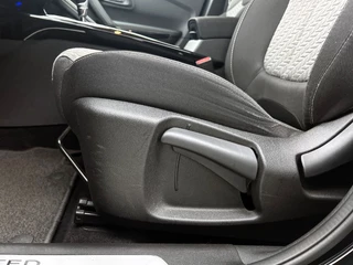 Renault Kadjar 1.3 TCe Limited | Automaat | Navigatie | Camera | Parkeersensoren | Trekhaak | NAP / 6
