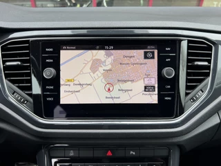 Volkswagen T-Roc 2.0 TSI 4Motion Sport  | Pano | ACC | LED |Camera | Trekhaak | Stoelverw. | / 26