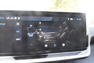 Peugeot 2008 Hybrid 145 EAT8 GT  | Automaat | Navigatie | Airco | Parkeerhulp | / 21