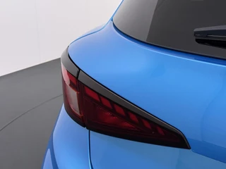 MG MG3 Hybrid+ 1.5 Hybrid+ Luxury VAN:22.900,- VOOR:19.330,- UW HERFSTVOORDEEL:3.570,-| ONDERHOUD GEHAD BIJ DEALER, DIRECT LEVERBAAR | 7 JAAR MG FABRIEKS GARANTIE TM 02-2032 | STOEL + STUURVERWARMING | 360 CAMERA | ADAP. CRUISE | DODE HOEK | KEYLESS | APPLE CARPLAY | / 2