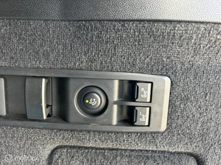 BMW iX xDrive40 High Executive Pano Harman/Kardon Trekhaak / 28